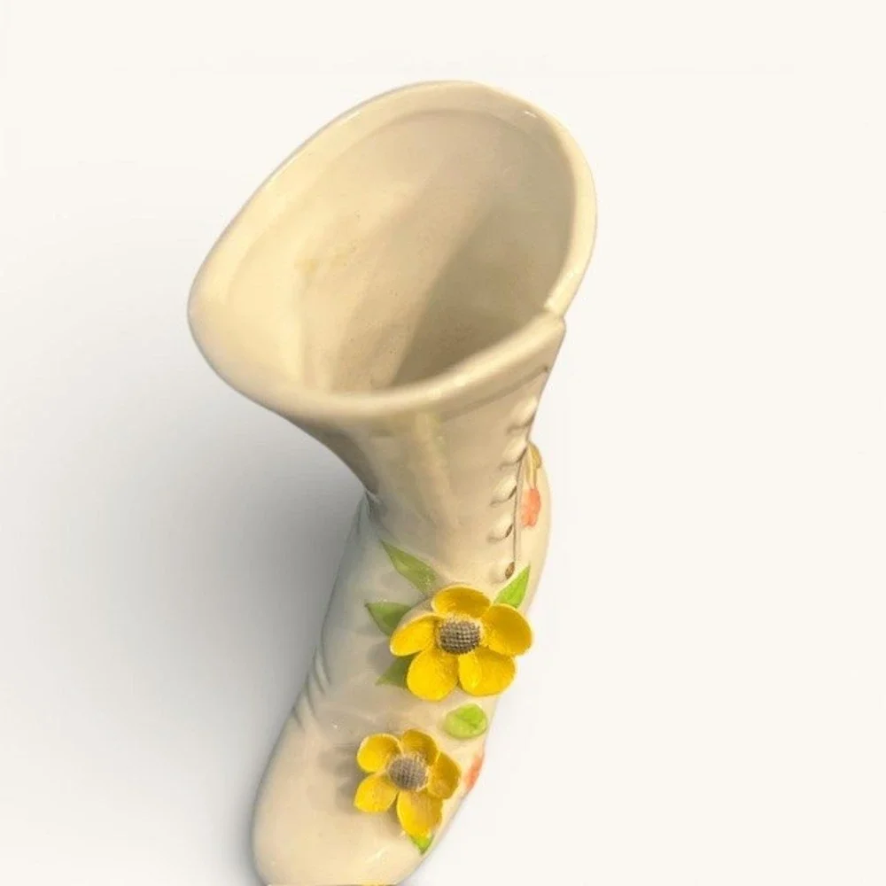 Vintage Ceramic High Heel Boot Vase – Porcelain‎ Floral Accent Décor